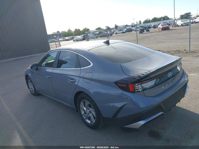 KMHL24JA8SA500633 Hyundai SONATA SE