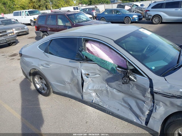 KMHL24JA8SA500633 Hyundai SONATA SE