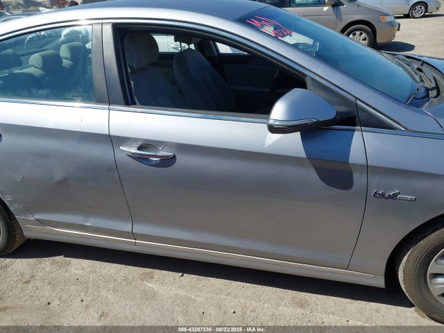 Hyundai dohc gdi nu 2016 KMHE24L1XGA012426 Image 13