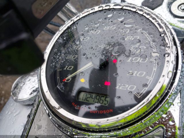 2019 HARLEY-DAVIDSON FLHR 1HD1FBC18KB611032 Photo 6