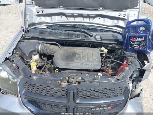 2C4RDGEG6KR595049 Dodge Grand Caravan