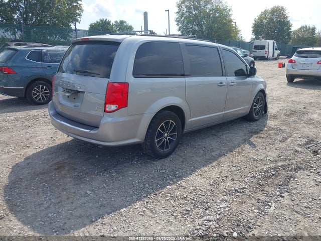 2C4RDGEG6KR595049 Dodge Grand Caravan