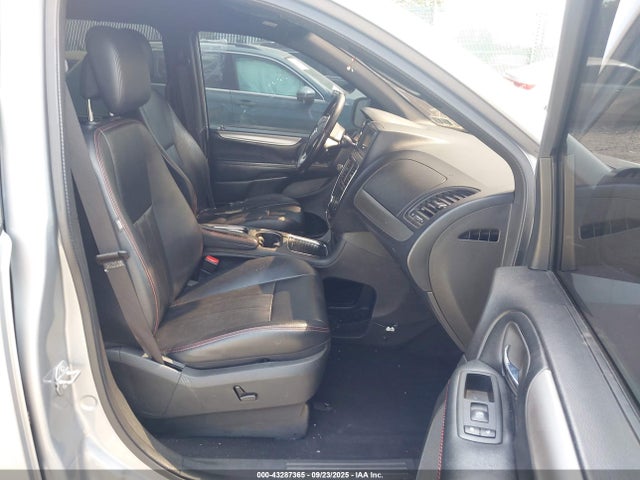 2C4RDGEG6KR595049 Dodge Grand Caravan