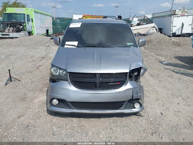 2C4RDGEG6KR595049 Dodge Grand Caravan