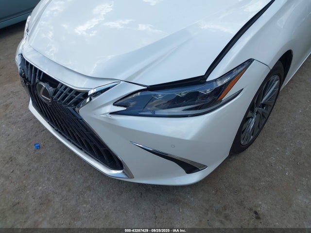 Lexus a25a-fxs 2025 58AFA1C18SU062280 Image 6