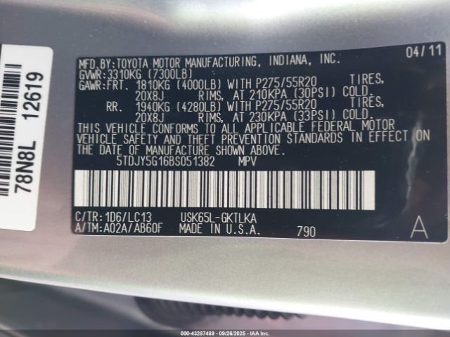 2011 TOYOTA SEQUOIA 5TDJY5G16BS051382 Photo 8