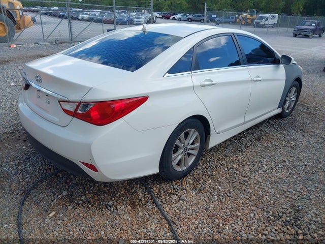 Hyundai gamma 2014 5NPEB4AC4EH908039 Image 4