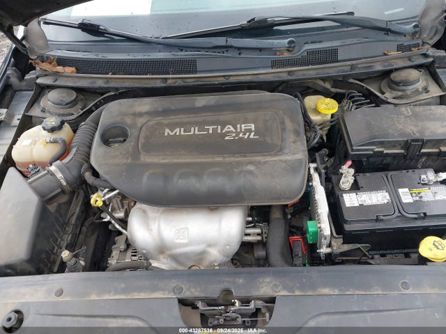 Chrysler 2016 2016 1C3CCCAB5GN155635 Image 10