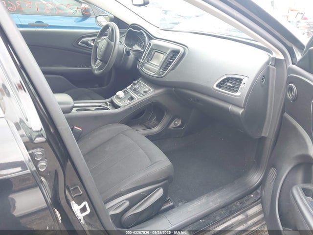 Chrysler 2016 2016 1C3CCCAB5GN155635 Image 5