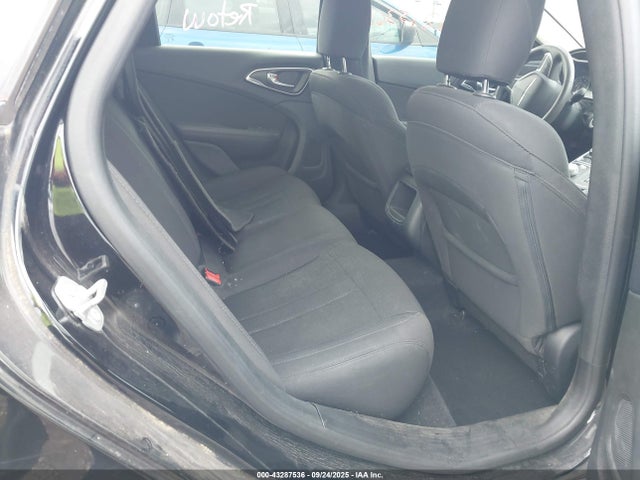 Chrysler 2016 2016 1C3CCCAB5GN155635 Image 8