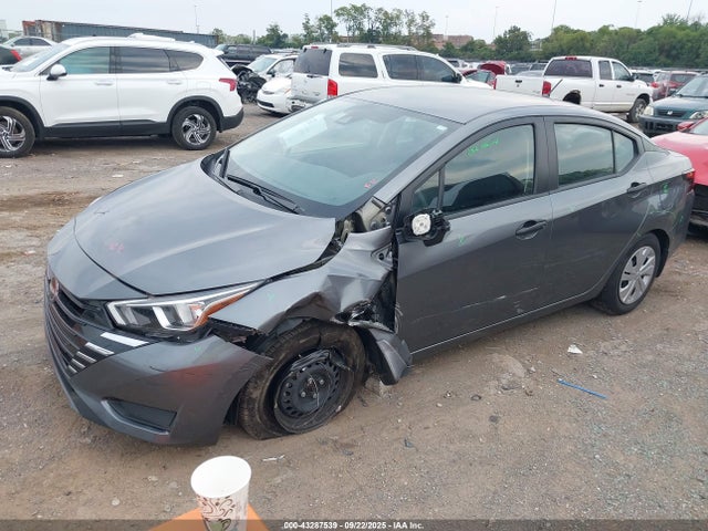 Nissan 2024 2024 3N1CN8BV5RL826335 Image 2