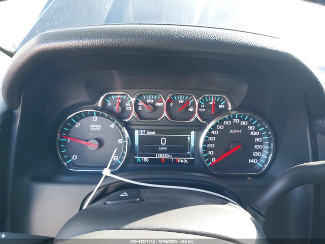 43287615 :رقم المزاد ، 1GNSCCKC5JR236429 vin ، 2018 Chevrolet Tahoe Premier مزاد بيع