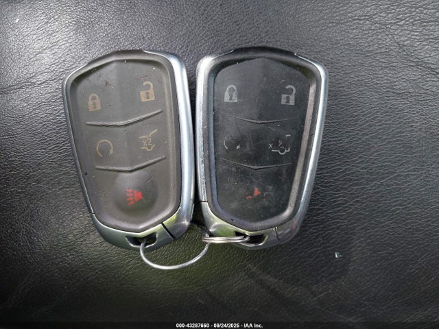 2017 CADILLAC XT5 1GYKNDRS2HZ190505 Photo 10