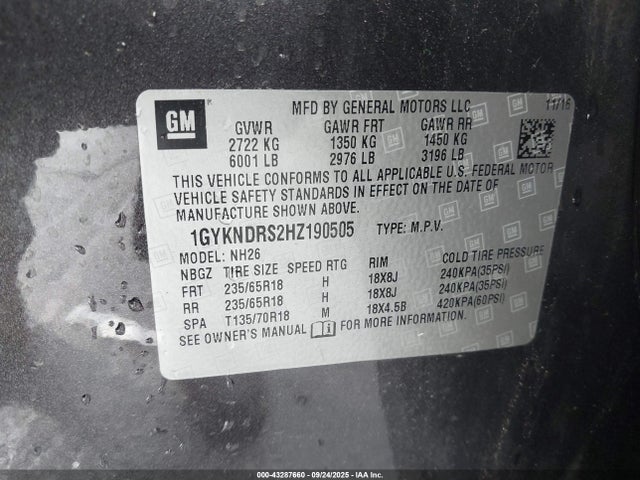 2017 CADILLAC XT5 1GYKNDRS2HZ190505 Photo 8