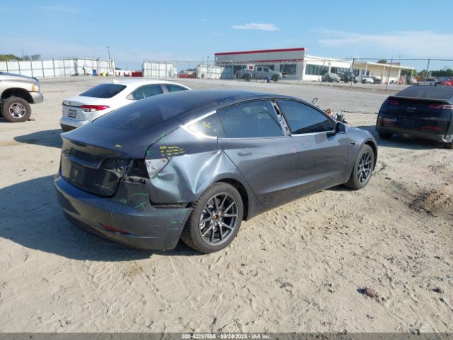 2018 TESLA MODEL 3 5YJ3E1EB3JF114494 Photo 3