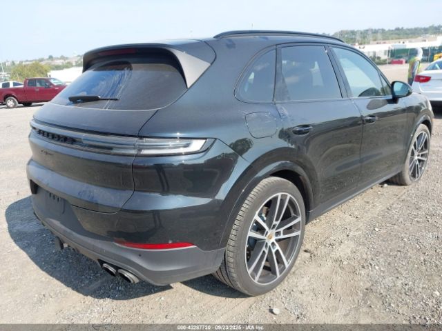 2024 PORSCHE CAYENNE WP1AA2AY4RDA00315 Photo 3