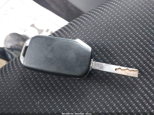 43287764 :رقم المزاد ، 3KPF24AD7ME376138 vin ، 2021 Kia Forte Lxs مزاد بيع
