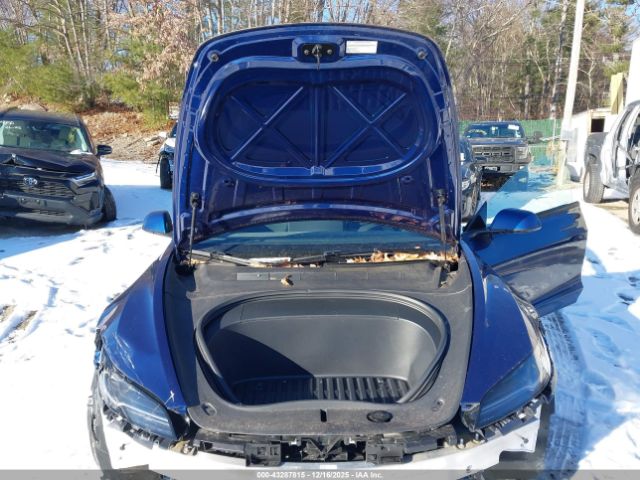 2024 TESLA MODEL 3 5YJ3E1EB7RF737029 Photo 9