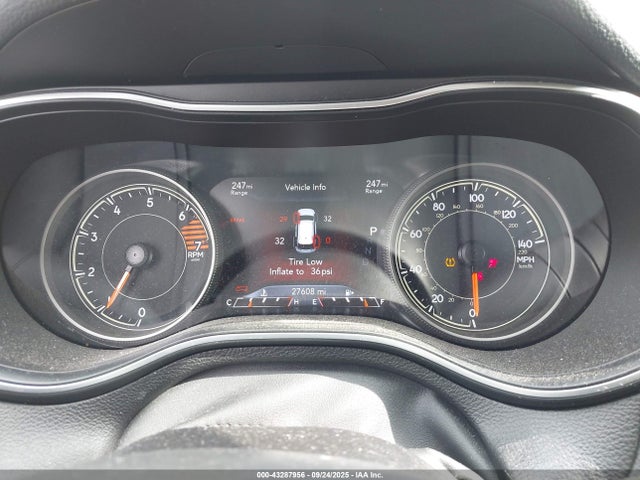 Jeep Cherokee Altitude Lux 4x4 2023 1C4PJMMB0PD111410 Image 7