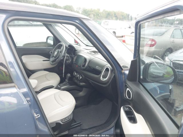 2018 FIAT 500L ZFBCFADH1JZ041447 Photo 4
