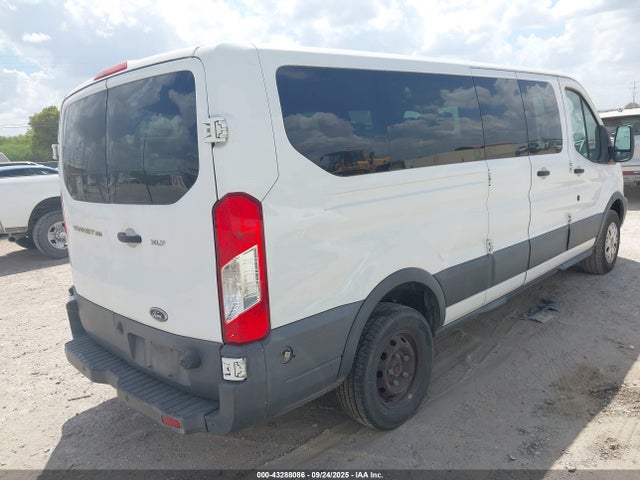 1FBZX2ZM7FKA91726 Ford Transit