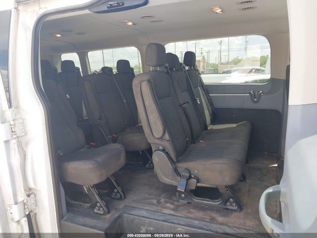 1FBZX2ZM7FKA91726 Ford Transit