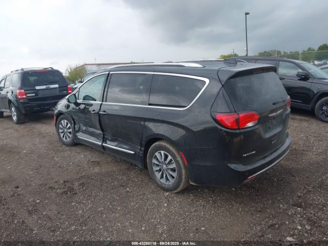 2020 CHRYSLER PACIFICA HYBRID 2C4RC1N76LR287591 Photo 2