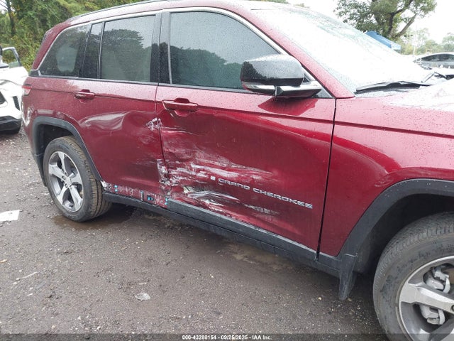 2023 JEEP GRAND CHEROKEE 4XE 1C4RJYB68PC649848 Photo 5