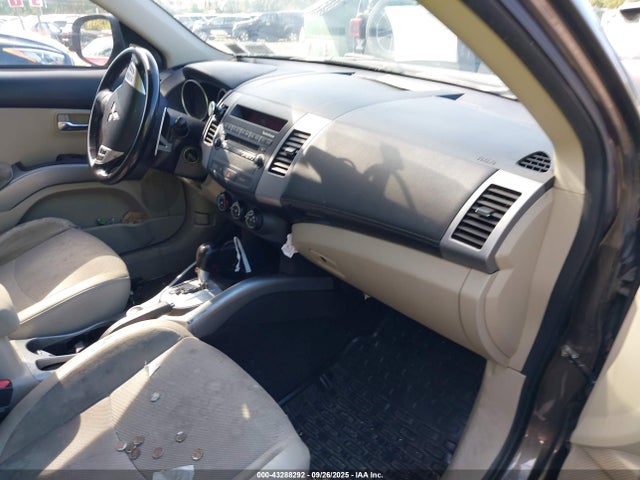 2012 MITSUBISHI OUTLANDER JA4JT3AW7CU004201 Photo 4