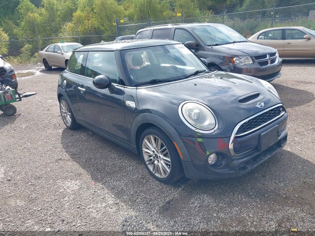2015 MINI HARDTOP WMWXP7C51F2A58724 Photo 0