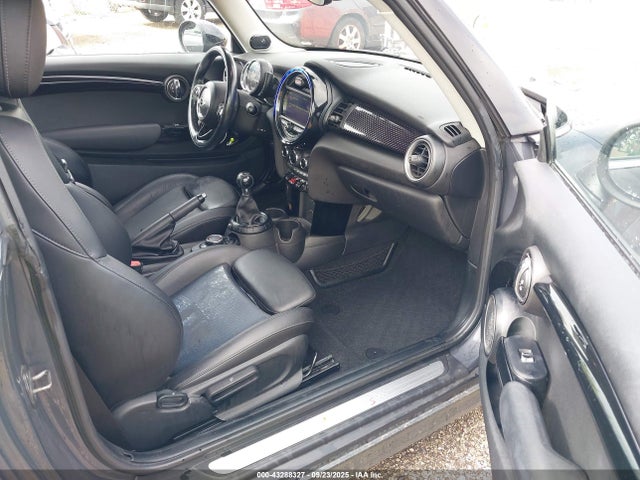 2015 MINI HARDTOP WMWXP7C51F2A58724 Photo 4