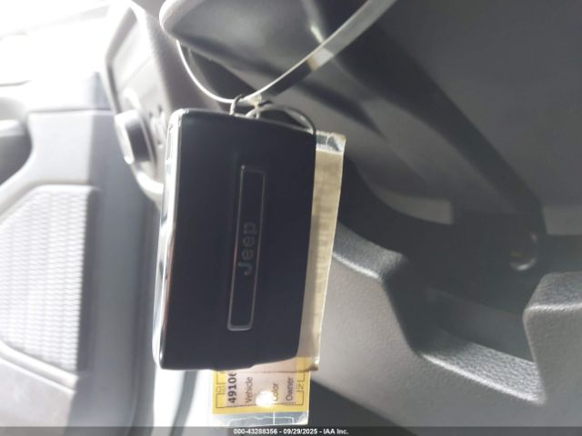 2023 JEEP GRAND CHEROKEE L 1C4RJKBG2P8876123 Photo 10