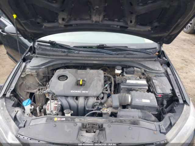 2018 HYUNDAI ELANTRA 5NPD74LF6JH351746 Photo 9