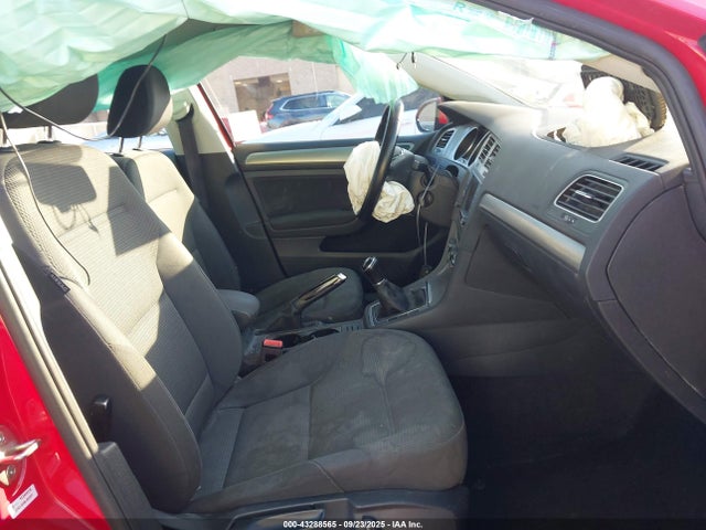 3VW117AU6HM075884 Volkswagen 1.8 tsi