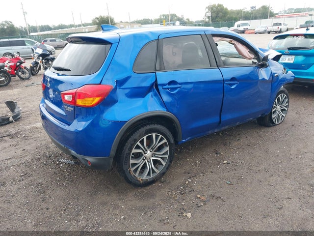 2017 MITSUBISHI OUTLANDER SPORT JA4AP3AU3HZ004466 Photo 3