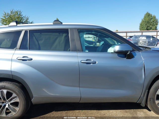 Toyota t24a-fts 2023 5TDKDRBH8PS524248 Image 14