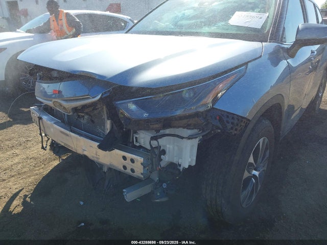 Toyota t24a-fts 2023 5TDKDRBH8PS524248 Image 6