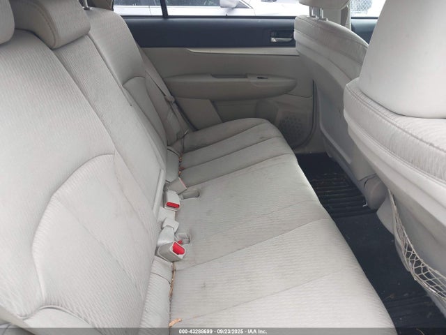 Продаж на аукціоні авто 2011 Subaru Outback 2.5i Premium, vin: 4S4BRBCC2B3402776, номер лоту: 43288699
