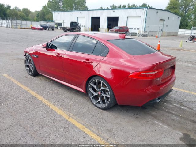 2017 JAGUAR XE SAJAL4BV4HA973904 Photo 2