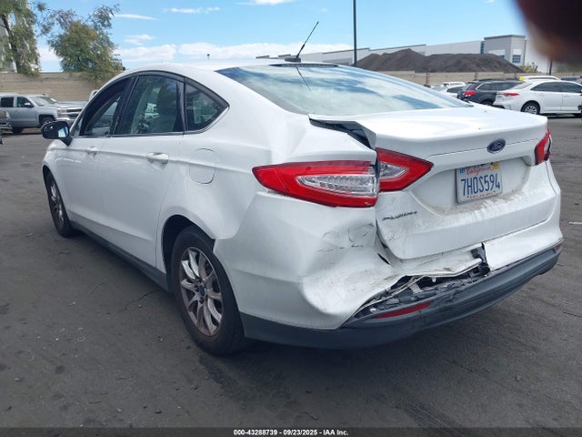 Ford 2015 2015 3FA6P0G71FR132174 Image 3