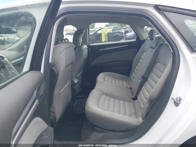 Ford 2015 2015 3FA6P0G71FR132174 Image 8