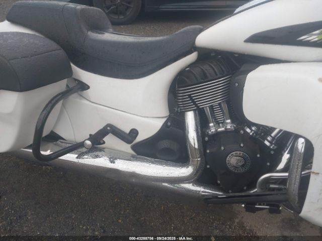 2020 INDIAN MOTORCYCLE CO. ROADMASTER 56KTKDBB6L3385039 Photo 7