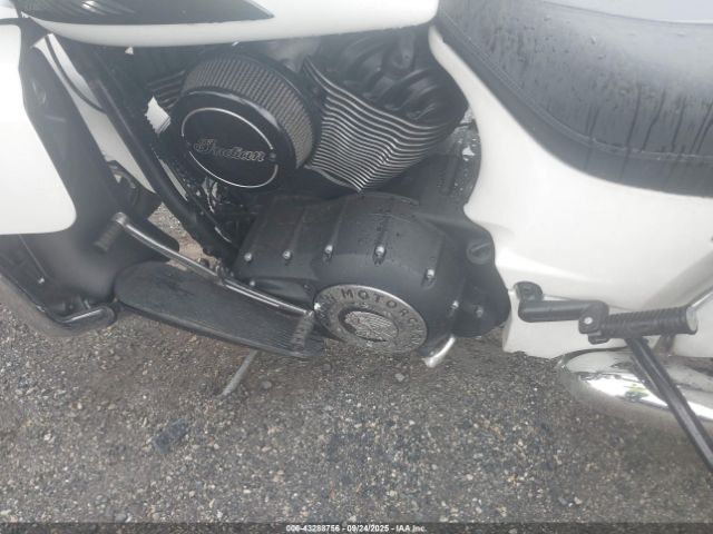 2020 INDIAN MOTORCYCLE CO. ROADMASTER 56KTKDBB6L3385039 Photo 8