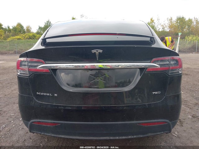 5YJXCBE2XGF008808 Tesla MODEL X