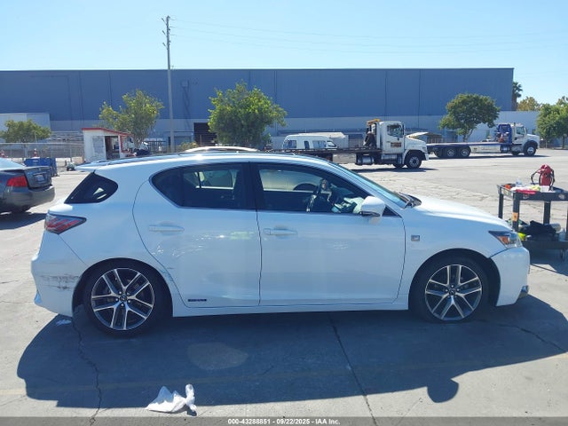 JTHKD5BHXF2246952 Lexus 2zr-fxe+3jm