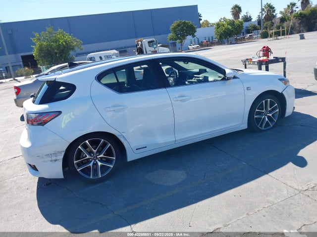 JTHKD5BHXF2246952 Lexus 2zr-fxe+3jm