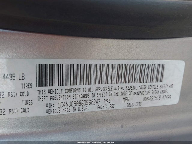 1C4NJCBA8GD560247 Jeep 2016
