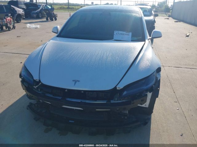 2024 TESLA MODEL 3 5YJ3E1EA8RF867747 Photo 5