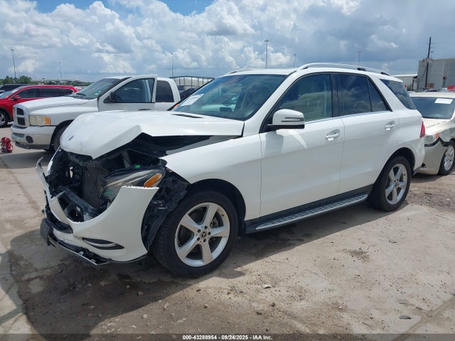 4JGDA5JB8HA949230 Mercedes-Benz m276