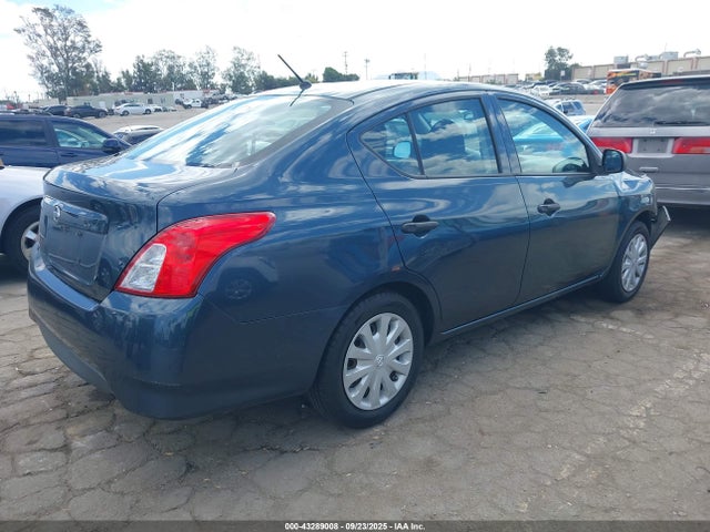 3N1CN7AP5FL803162 Nissan 2015